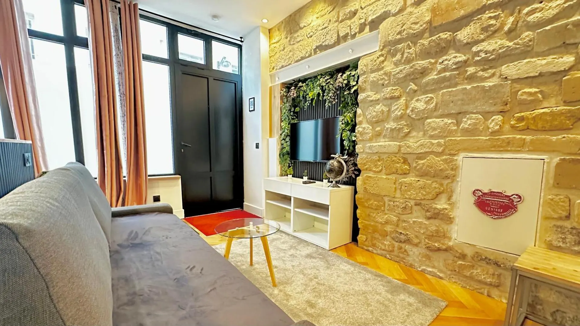 Loft Moderne Saint-Ambroise Apartment Paris